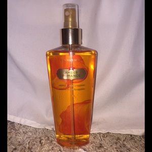 Victoria’s Secret fragrance mist
